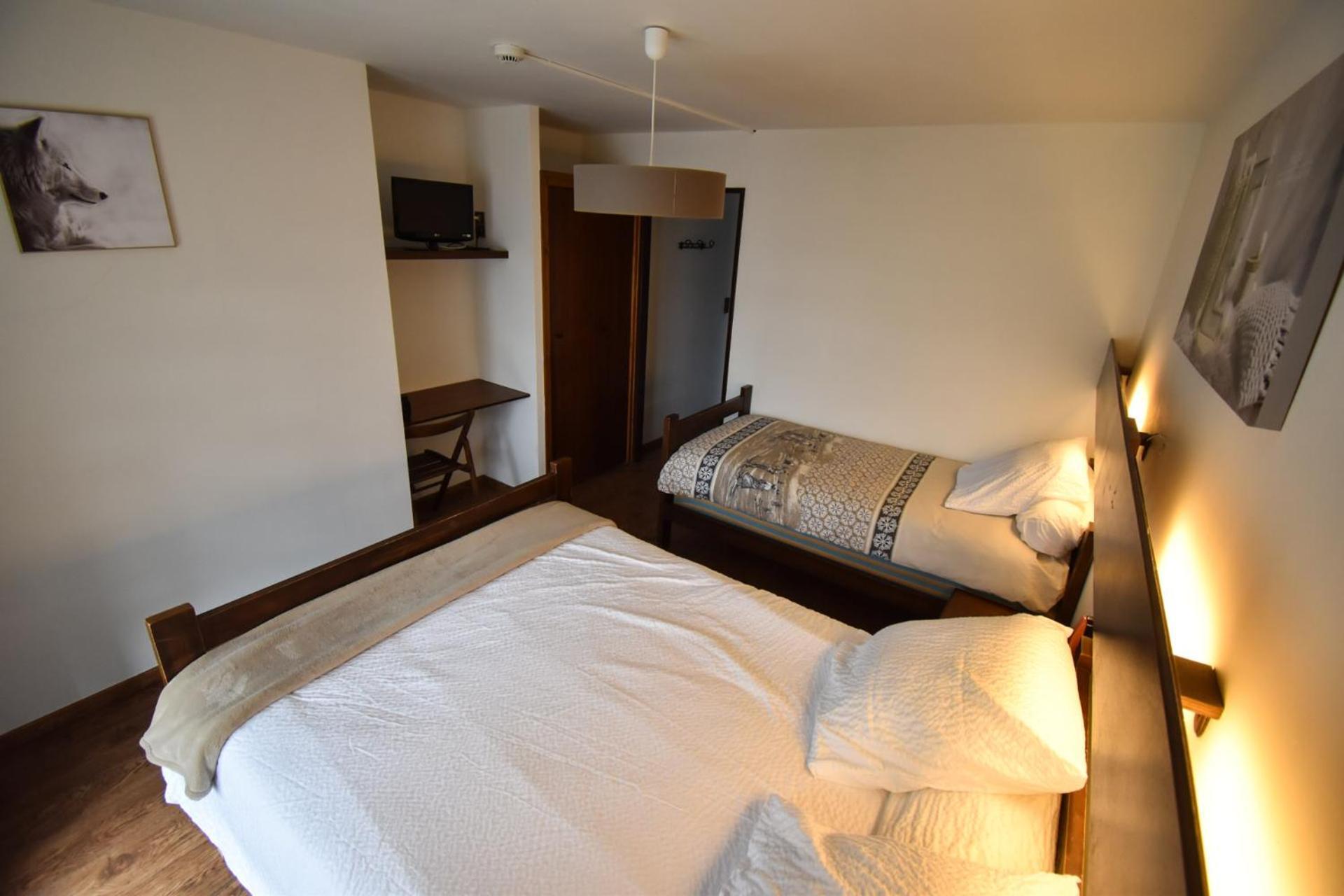 Hotel Le Chinfrey Ле-Же Екстер'єр фото